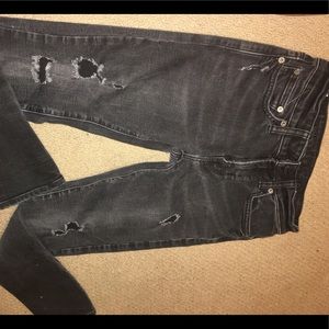 Ripped black American Eagle skinny jeans